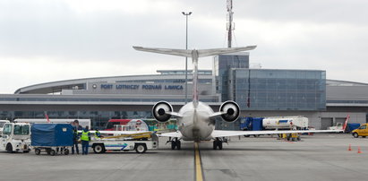 Samolot z Poznania odleciał bez 30 pasażerów? „Pilot krzyczał do nich: won!”