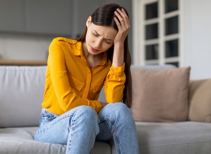 Folyamatosan szorongok, fáj a fejem, mit tehetek? Az orvos válaszol című cikk nyitóképe