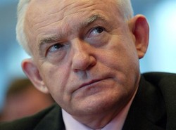 Miller: Prezydenta i premiera czeka szorstka przyjaźń