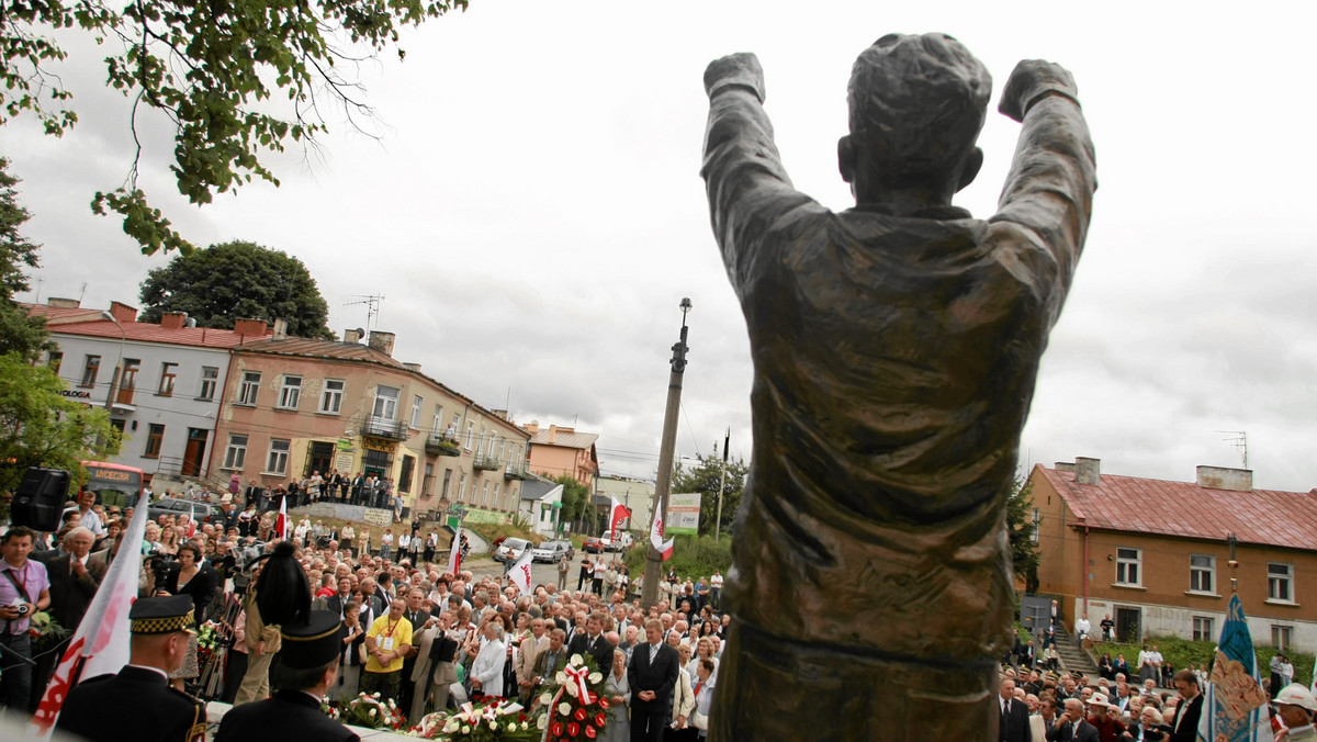 Wspomnienia, dokumenty, zdjęcia, artykuły dotyczące fali strajków w ponad 150 zakładach Lubelszczyzny w 1980 r., nazwanej potem "Lubelskiem Lipcem", zgromadzono w specjalnym wydawnictwie z okazji 35. rocznicy tamtych wydarzeń.