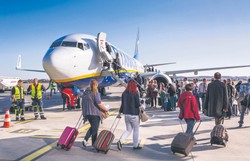 Ryanair zdystansował LOT