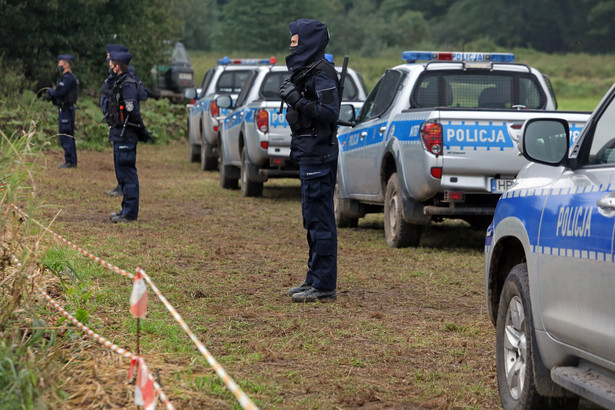 Wykazane są "ograniczenia wolności i praw" w związku z wprowadzeniem w czwartek 2 września stanu wyjątkowego na obszarze części województwa podlaskiego oraz części województwa lubelskiego.