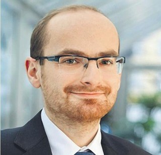 Wojciech Iwański: Ograniczyłbym zakres outsourcingu regulowanego