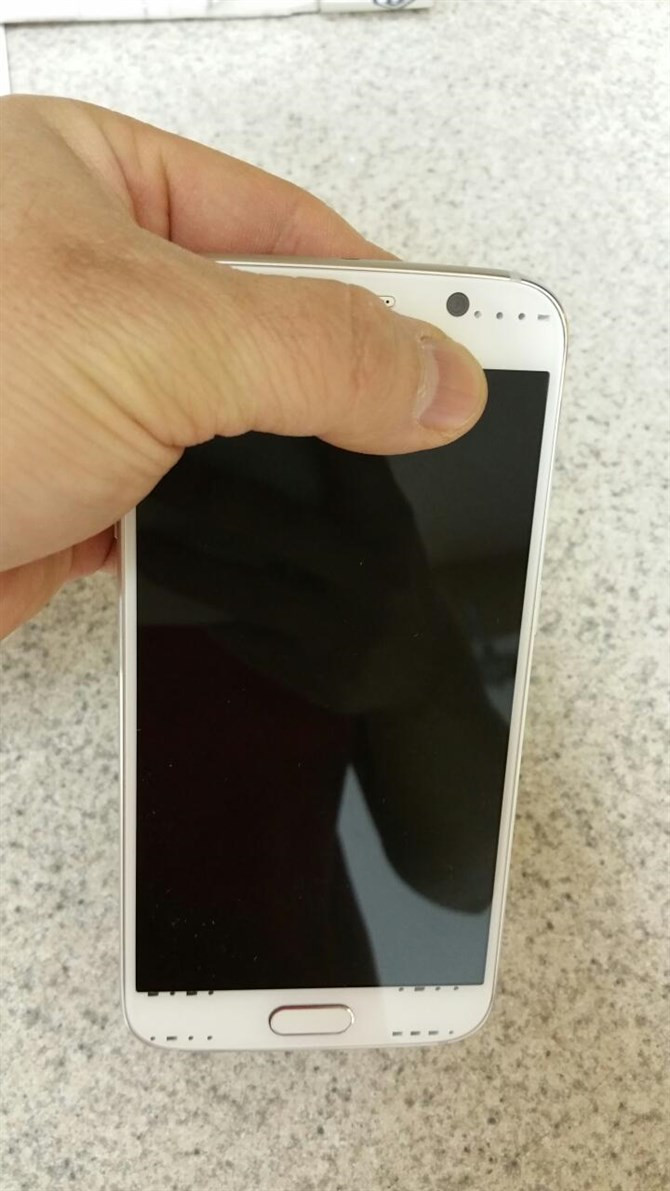 Galaxy S6 z przodu