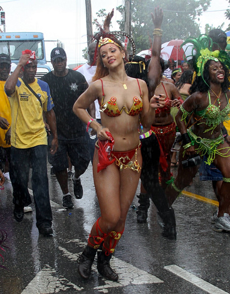Rihanna na Barbadosie (fot. Agencja BE&amp;W)