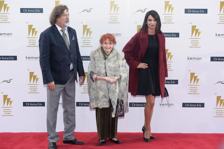 Marta Kaczyńska i Barbara Krafftówna oraz Jan Maria Tomaszewski