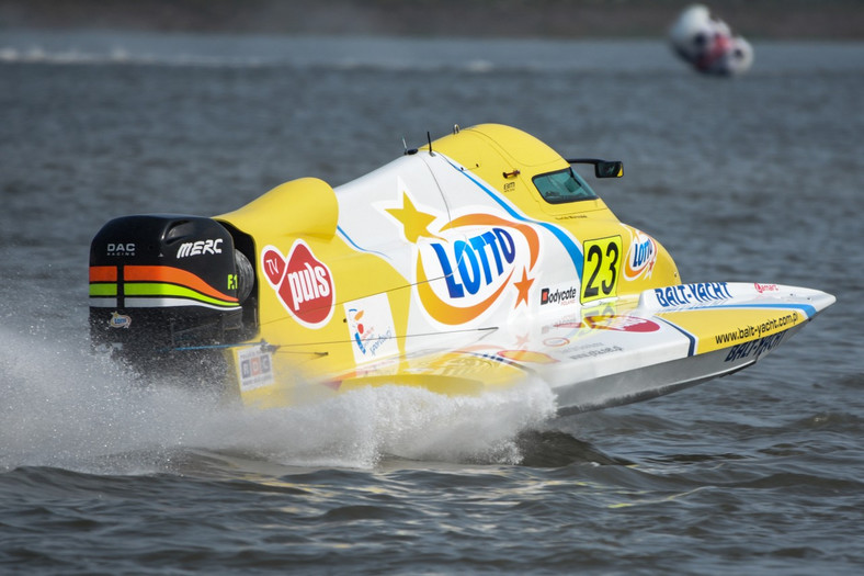 F1H2O - bolid Bartłomieja Marszałka