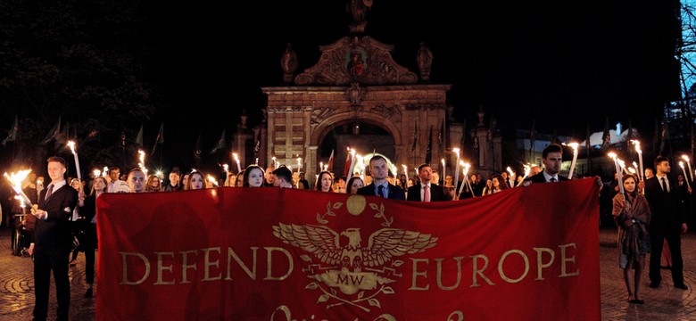 Episkopat dosadnie o pielgrzymkach narodowych na Jasną Górę. "Nacjonalista nie jest patriotą"