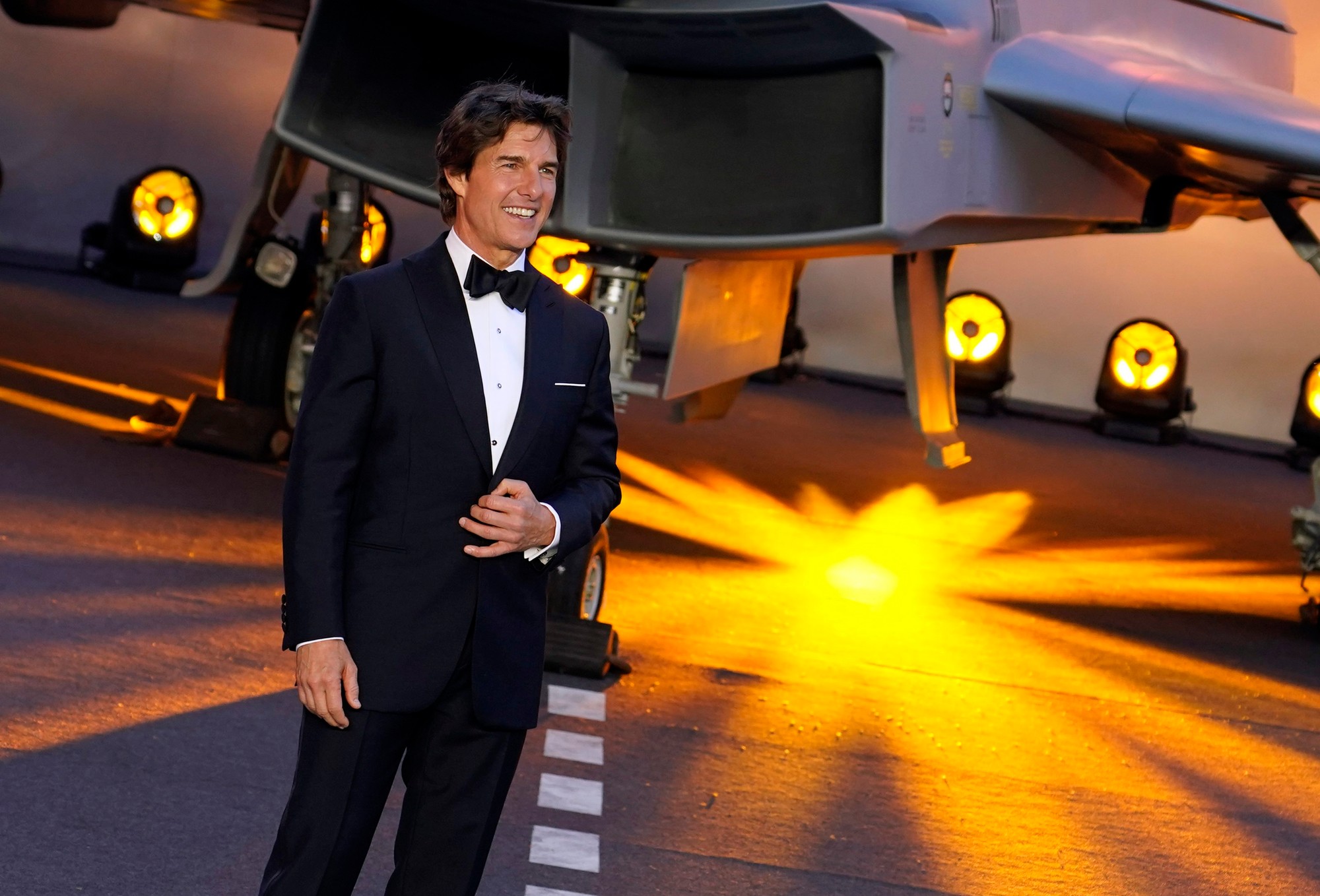 Tom Cruise na premiére filmu Top Gun: Maverick.