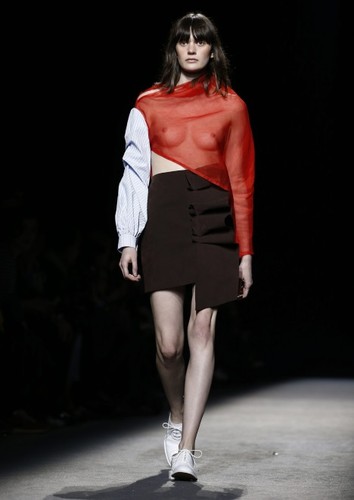 Simon Porte - pokaz kolekcji jesień/zima 2016/2017 na Paris Fashion Week