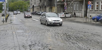 Dwie firmy chcą wyremontować Wyszyńskiego we Wrocławiu