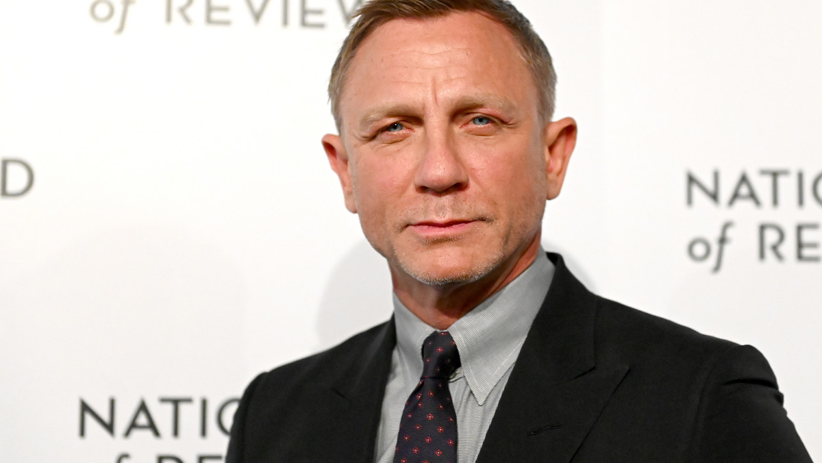 James Bond. Daniel Craig we łzach. Żegna się z obsadą "Nie czas umierać"