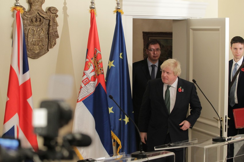 Vučić je "Bokeljku" koristio za sastanke