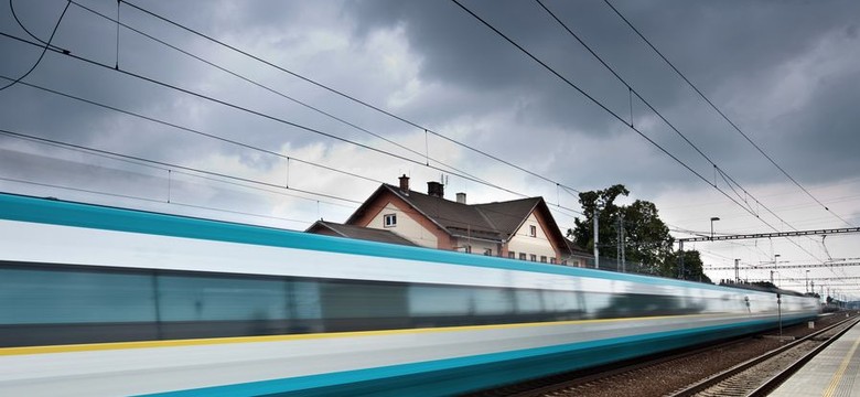 Czesi mieli konkurować z PKP. Dostali czarną polewkę