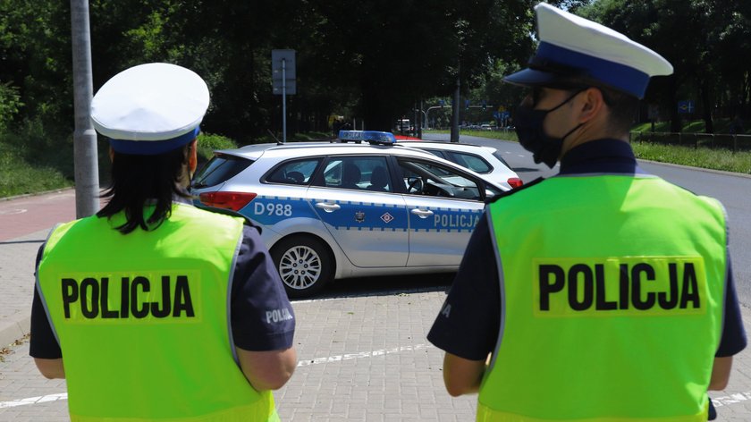 Lockdown i podróż samochodem. Za to grozi mandat