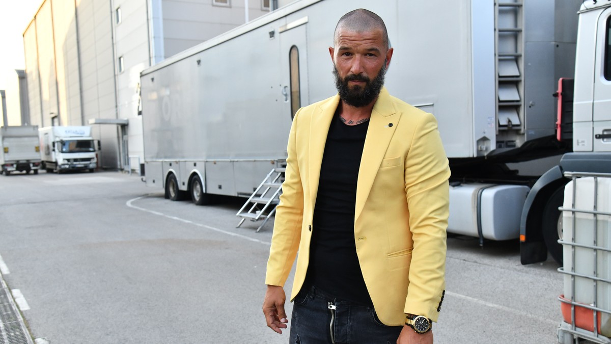 RASTALI SE NIKOLA LAKIĆ I COKA Otkriveni svi detalji: 