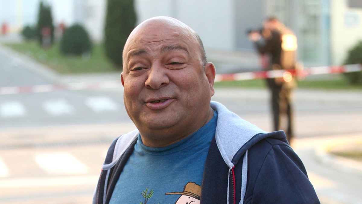 POGLEDAJTE KAKVOG KUĆNOG LJUBIMCA IMA DŽEJEVA UNUKA Marija Ramadanovski uslikala ćerku i raznežila scenom iz porodičnog doma