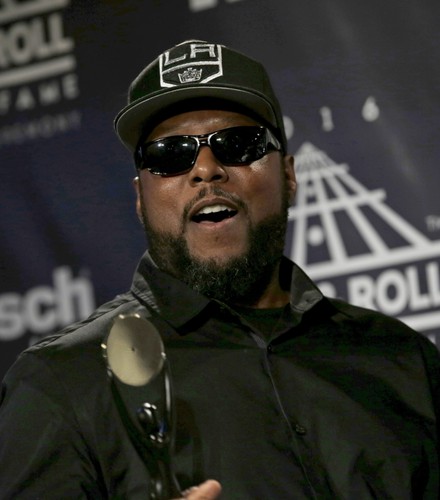 MC Ren podczas ceremonii wprowadzenia do Rock and Roll Hall of Fame