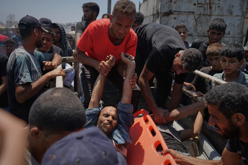 Palestinci ranjeni dok su čekali na pomoć u Gaza Sitiju 22. jula