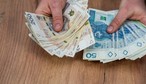 Tym, którzy są po pięćdziesiątce ZUS robi przelewy. Na ich konto trafia ponad 4500 złotych