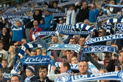 Ekstrakalsa: Kibice Lecha Poznań obrażali uchodźców. WIDEO