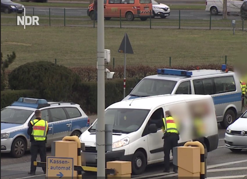 Policija je čuvala Krstovića ispred bolnice u Hanoveru