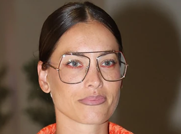 MISTERIJA NADGROBNOG SPOMENIKA OCA Mirke Vasiljević: Evo zbog čega se na kipu nalazi Mercedes!