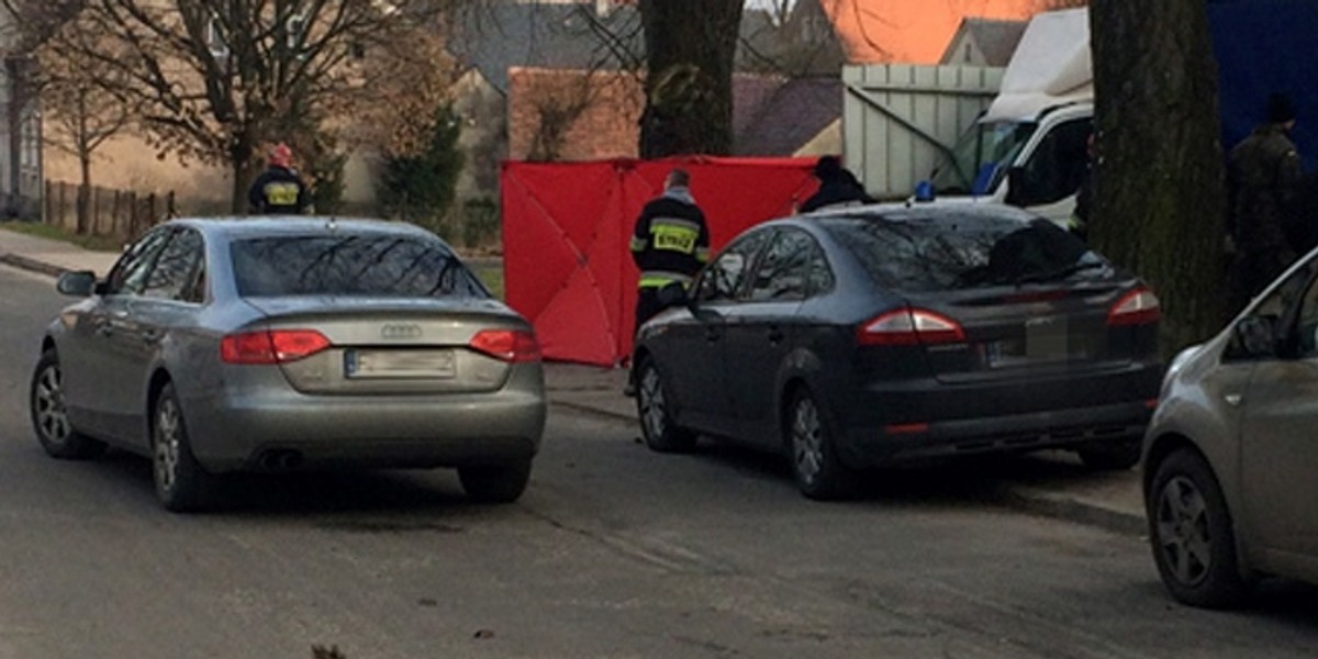 Tragiczny wypadek w Gozdnicy. Ciężarówka przejechała po kobiecie