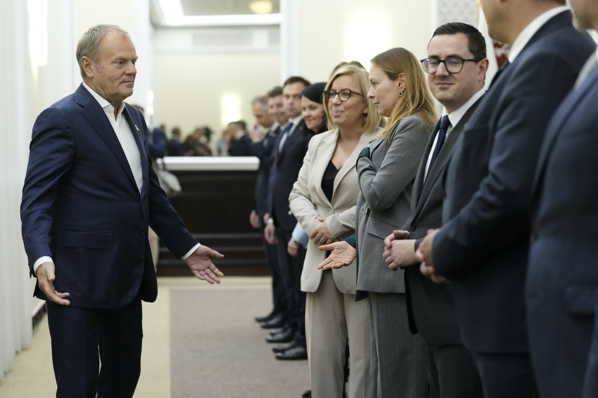 Polacy wskazują priorytety dla rządu. Dwa obszary na czele [SONDAŻ]