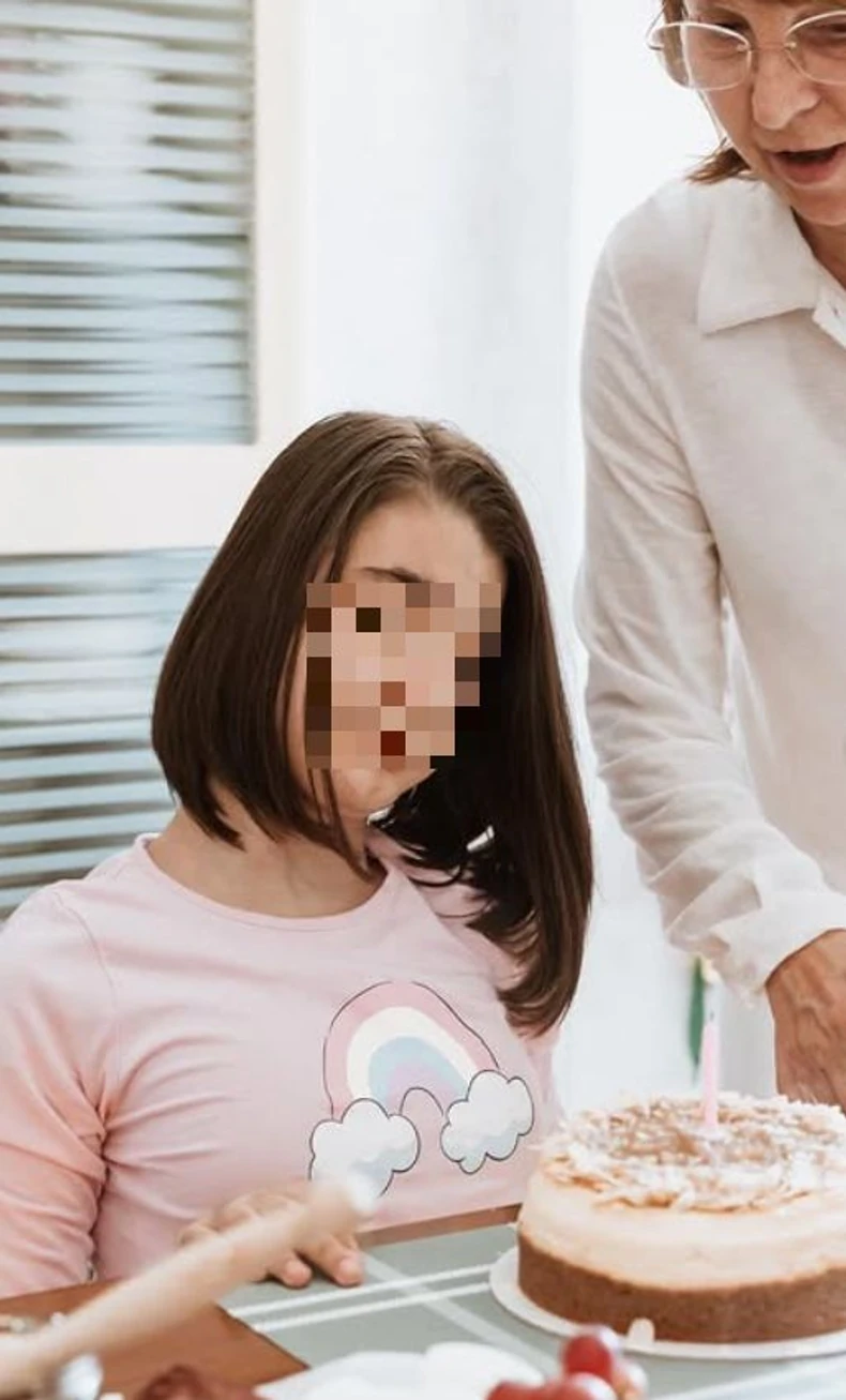 Bilja Krstić sa unukom