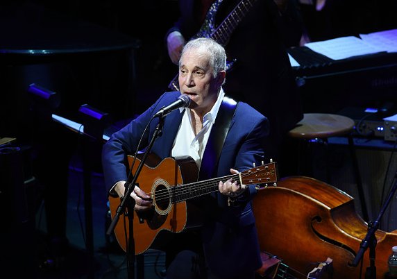 Paul Simon (260 mln dol.)