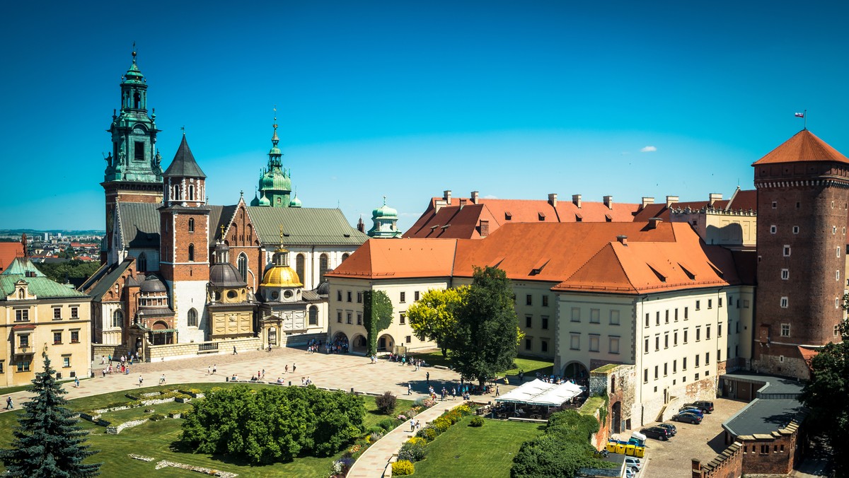 "Złap Pegaza w Krakowie" – to nazwa bezpłatnej aplikacji mobilnej, która jest przewodnikiem po najbardziej inspirujących literacko miejscach w Krakowie. Wybrali je młodzi pisarze, tłumacze obcokrajowcy mieszkający pod Wawelem i krakowianie.