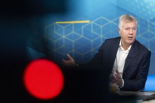 1,5 mld dolarów na inwestycje nie trafi na europejski rynek. Dlaczego UE przegrywa wyścig o inwestorów z USA i Chinami?