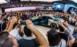 Peugeot ujawnił nowe logo. Francuska rewolucja wjeżdża na drogi