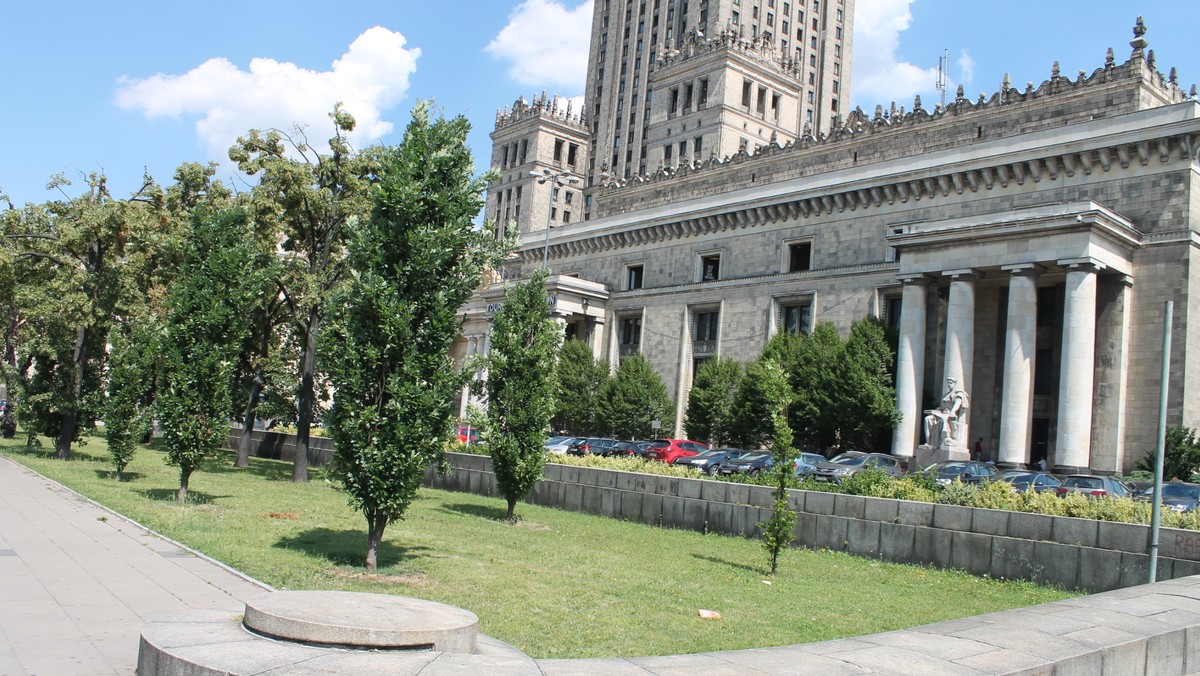 "Nie dla torpedowania ustawy reprywatyzacyjnej" - pod takim hasłem przebiegnie manifestacja środowisk lokatorskich w Warszawie.