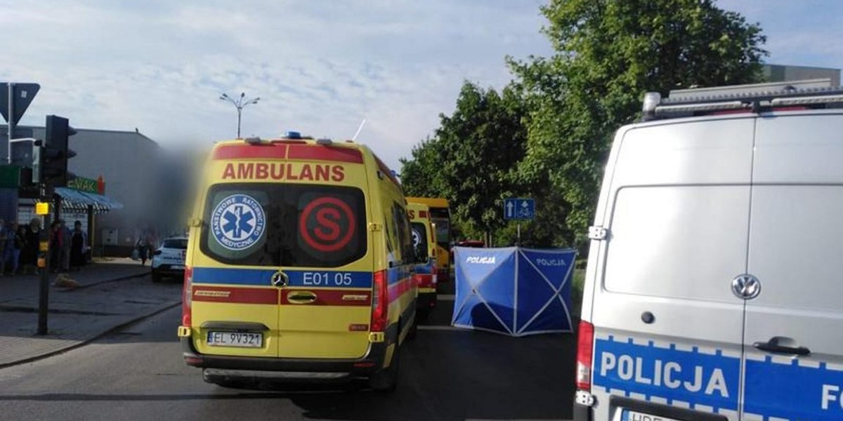 Śmiertelny wypadek w Łodzi. Autobus potrącił 72-latkę.