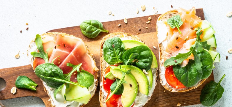 To najzdrowszy dodatek do kanapek! Zwykłe śniadanie zamieni w prawdziwy super-food
