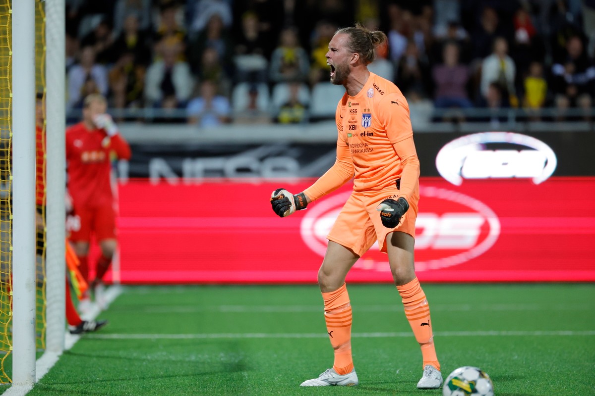 Bramkarz Klaksvik Nils Jonatan Johansson