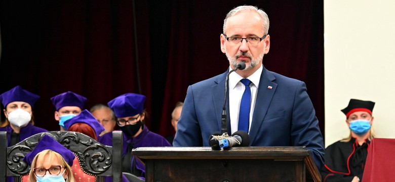 Cmentarze na Wszystkich Świętych. Niedzielski: Niespodzianek nie będzie