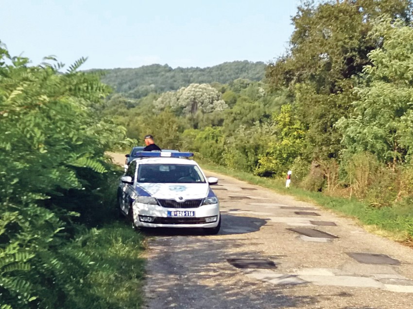 Ceo Jabukovac pod opsadom zbog četvorostrukog ubistva 