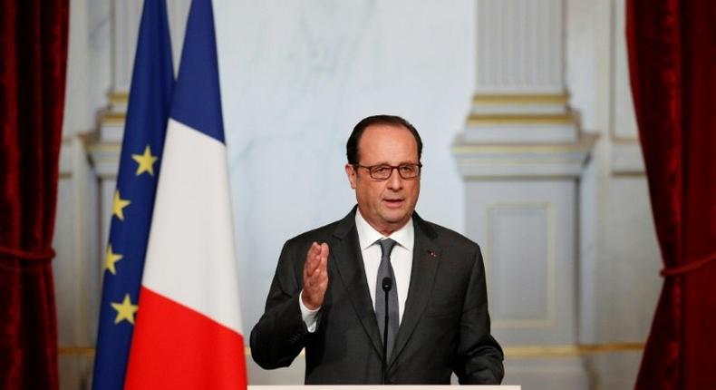 French President Francois Hollande makes a statement at the Elysee Palace in Paris, on November 9, 2016, following the results of US presidential election
