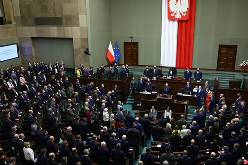 Sejm uczcił zmarłych na COVID-19