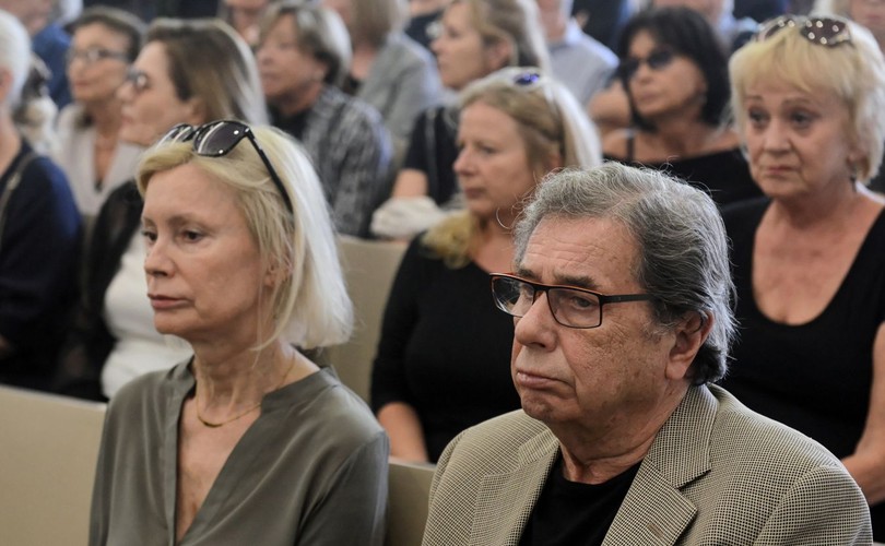Aktorzy na pogrzebie Ryszarda Bugajskiego