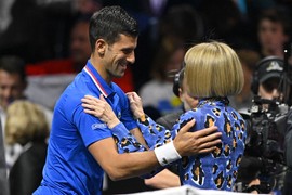 Novak se pred meč sreo sa MOĆNOM ANOM koja je zbog slavnog Srbina ODBACILA FEDERERA: Mnogi PUCAJU OD MUKE kad vide ove slike - 18 GODINA ga podržava, a neke zvezde ni njeno ZDRAVO ne dočekaju