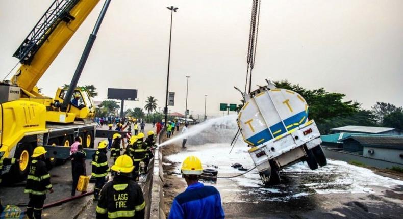 truck and tanker collide on Lagos-Ibadan expressway - Illustrative use (Herald)
