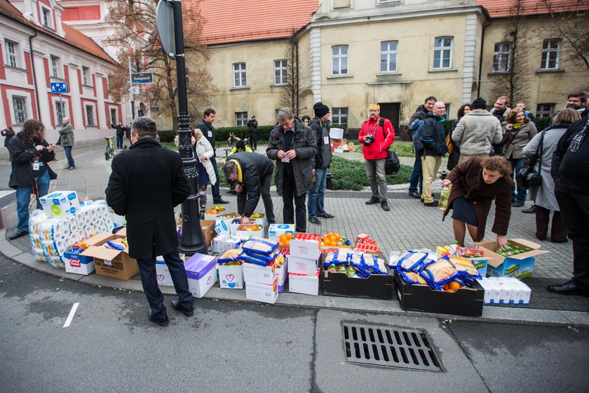 Chcieli spakować Grobelnego