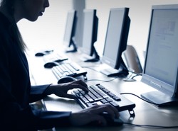 Apel: STOP chamstwu w sieci!