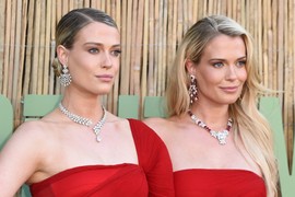 Bratanice princeze Dajane su NAJBOLJE OBUČENE BLIZNAKINJE NA SVETU: Sestre Spenser BLISTALE na zabavi na kojoj je njihova tetka nosila čuvenu OSVETNIČKU HALJINU