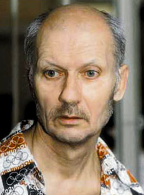 Andriej Czikatiło podczas procesu sądowego w 1992 r.
