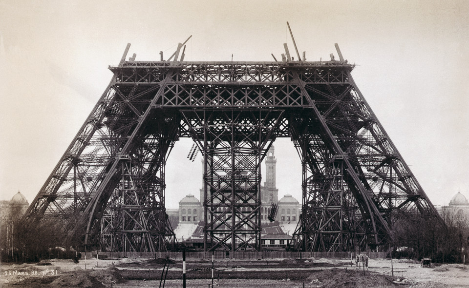 Budowa wieży Eiffla. Marzec 1888 r.